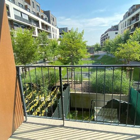 1 Room Apartment With Terrace, Slnecnice, 18B 布拉迪斯拉发 外观 照片